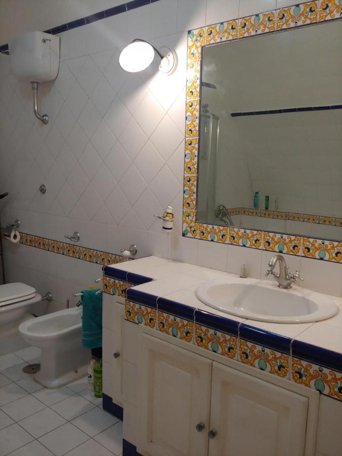 La Casa Di Francesca Otel Napoli Dış mekan fotoğraf